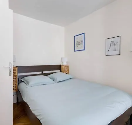 Apartament New Two Rooms, Madeleine Louvre