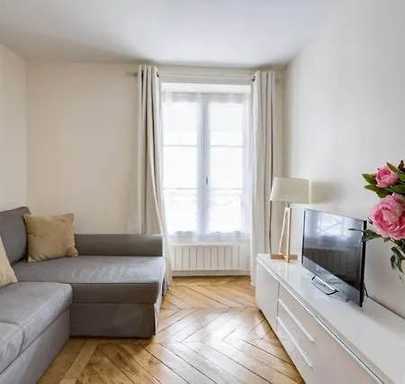 Apartament New Two Rooms, Madeleine Louvre